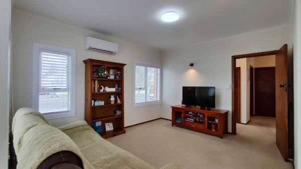  at 52 Old Lake Road, Narrow Neck, North Shore City, Auckland