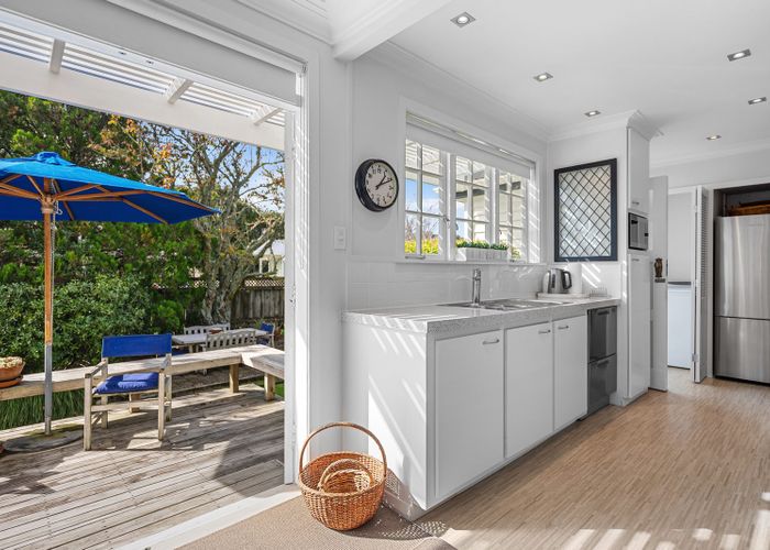  at 62 Northboro Road, Belmont, North Shore City, Auckland