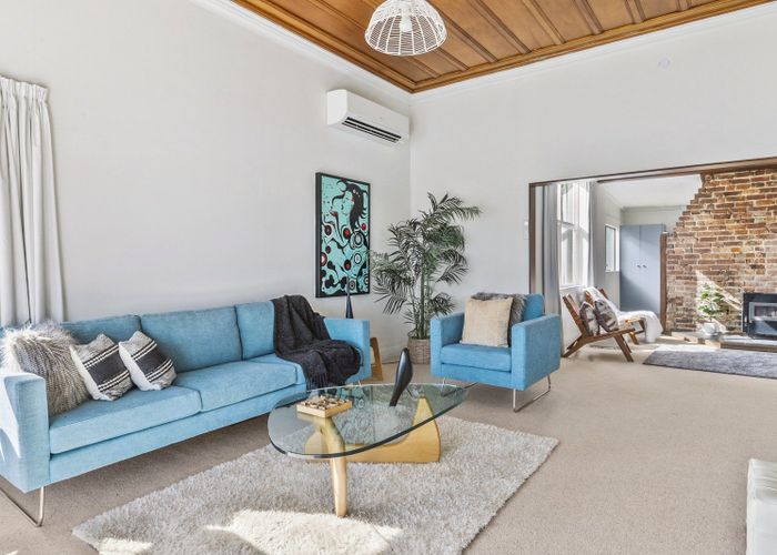  at 63 Glendevon Place, Vauxhall, Dunedin