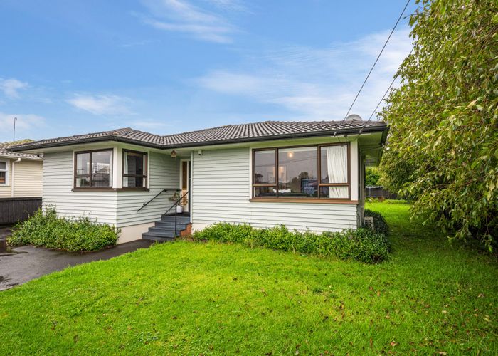  at 20 Matapouri Road, Mangere Bridge, Auckland