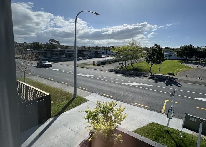  at 123B Sunnynook Road, Forrest Hill, Auckland