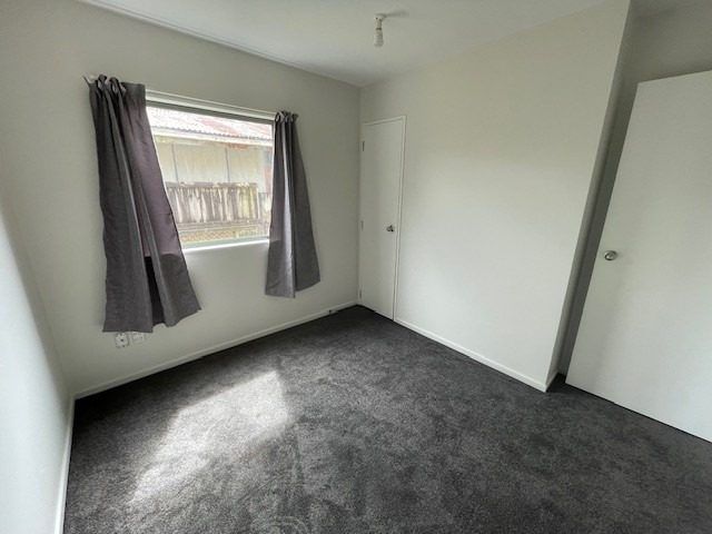  at 273 Swanson Road, Henderson, Auckland
