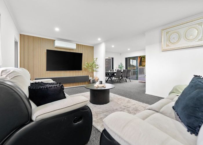  at 6 Brunswick Rise, Mangere, Manukau City, Auckland