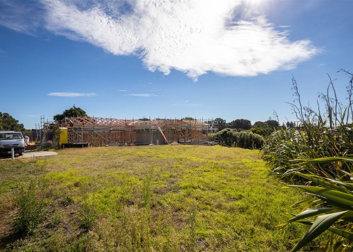  at 10 Kakariki Lane, Waiwhakaiho, New Plymouth
