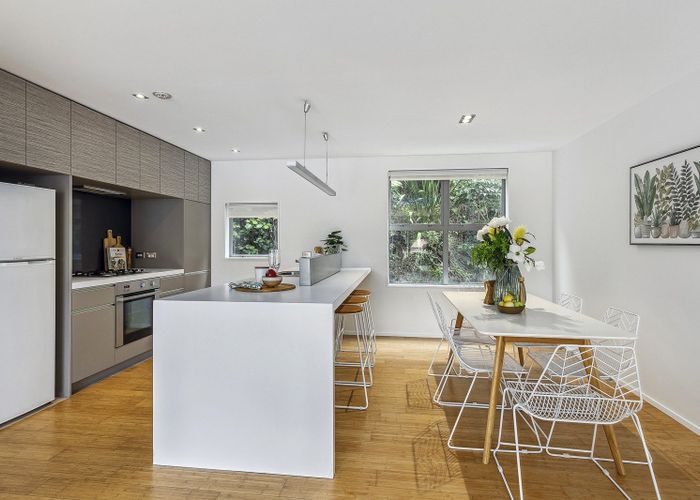  at 17 Saddleback Grove, Karori, Wellington