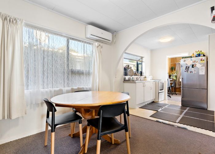  at 2/12 Kopu Place, Clendon Park, Manukau City, Auckland