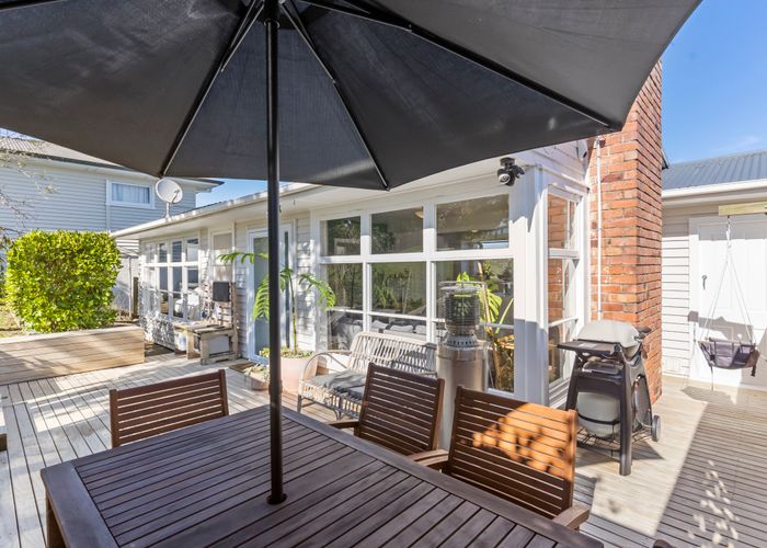  at 162 Glengarry Road, Glen Eden, Auckland