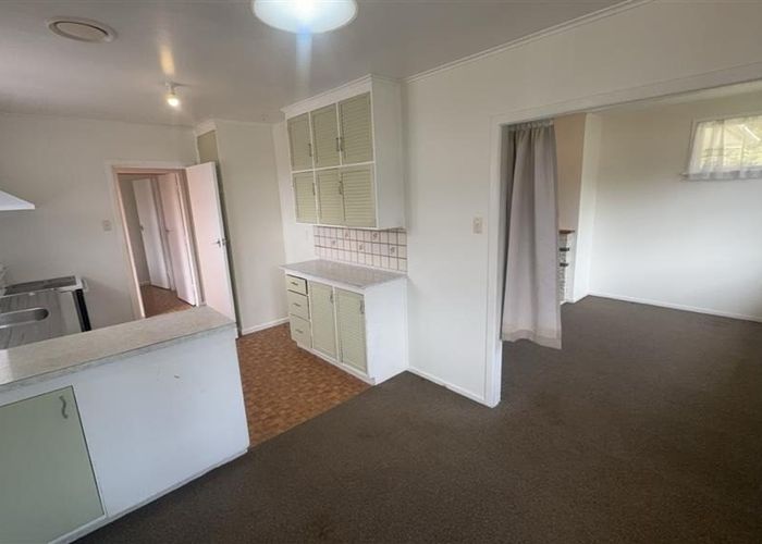  at 14 Thomson Grove, Stokes Valley, Lower Hutt, Wellington