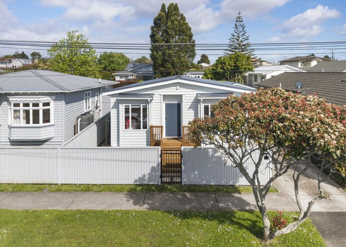  at 5C Hinekohu Street, New Lynn, Waitakere City, Auckland