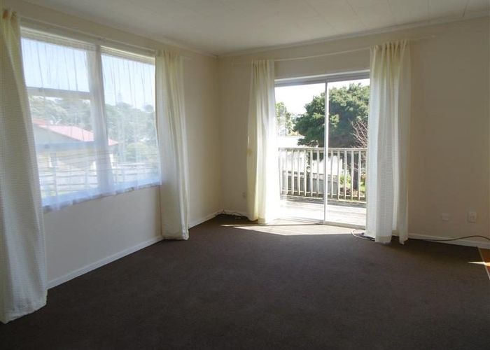  at 1/1 Hebron Road, Waiake, North Shore City, Auckland