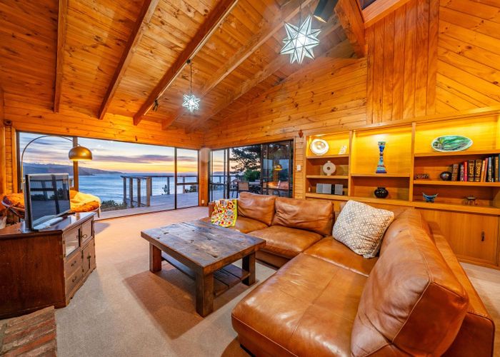  at 99 Motuhara Road, Plimmerton, Porirua, Wellington