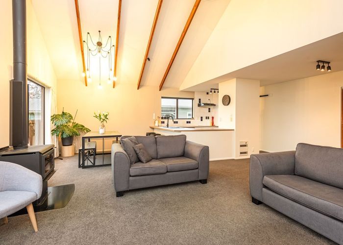  at 33 Flockton Street, St. Albans, Christchurch City, Canterbury