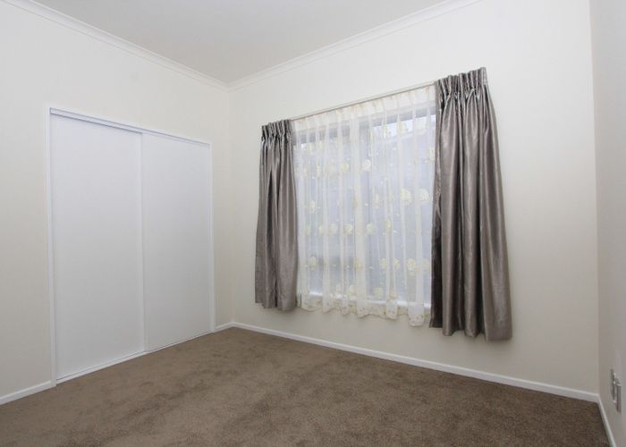  at 49B Gossamer Drive, Pakuranga Heights, Manukau City, Auckland