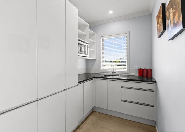  at 37 Kapiti Drive, Poraiti, Napier, Hawke's Bay