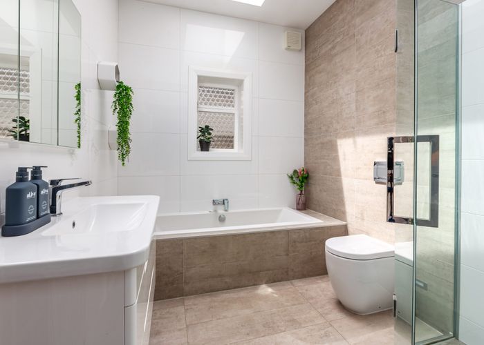  at 55 Rakau Road, Hataitai, Wellington