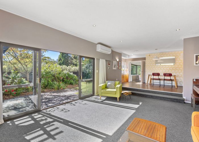  at 153 Cashmere Road, Cracroft, Christchurch City, Canterbury