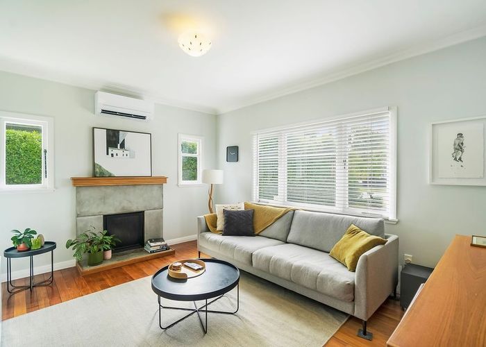  at 121 Titirangi Road, New Lynn, Auckland