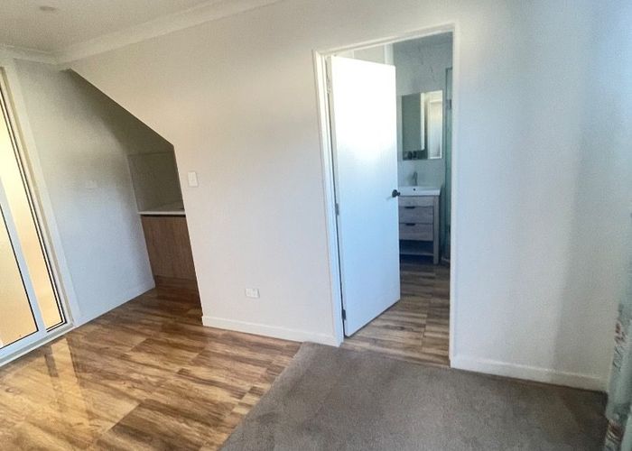  at 89A Rosedale Road, Pinehill, North Shore City, Auckland