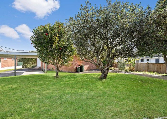  at 51 Ramillies Place, Glenfield, North Shore City, Auckland