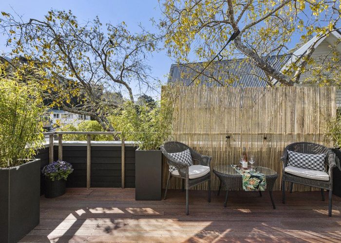  at 35A Ngaio Road, Kelburn, Wellington, Wellington