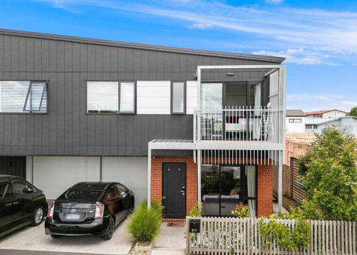  at 2/7 Dyer Street, Whitiora, Hamilton, Waikato