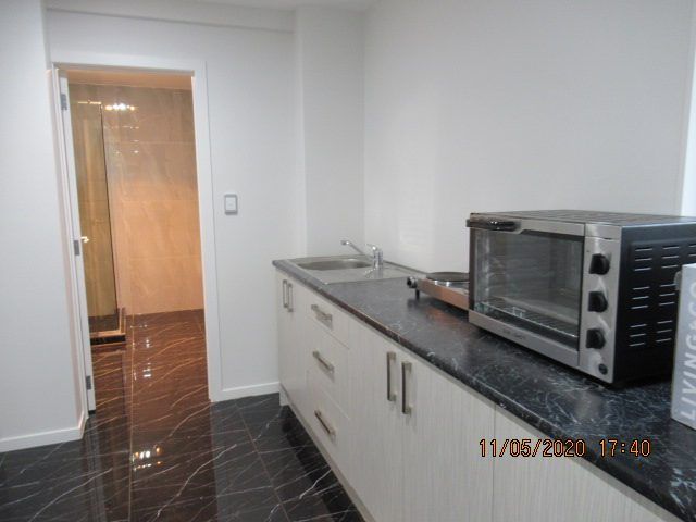  at 1/5 Fernhaven Place , Massey, Waitakere City, Auckland
