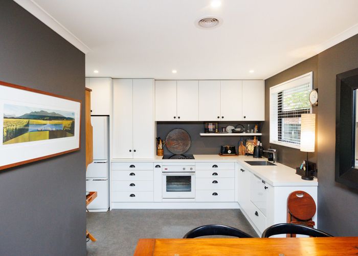  at 8 Earl Place, Hokowhitu, Palmerston North, Manawatu / Whanganui