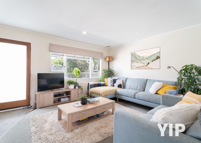  at 40B Wingfield Place, Churton Park, Wellington