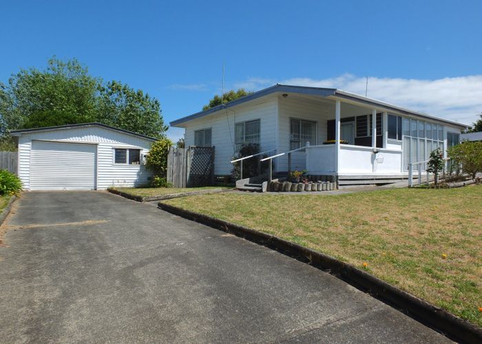  at 4 Harrod AVE, Foxton Beach, Foxton