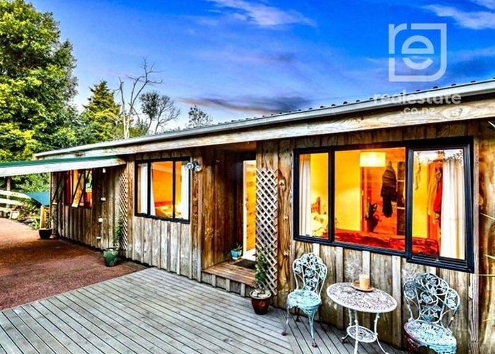  at 55 Don Buck Road, Massey, Waitakere City, Auckland