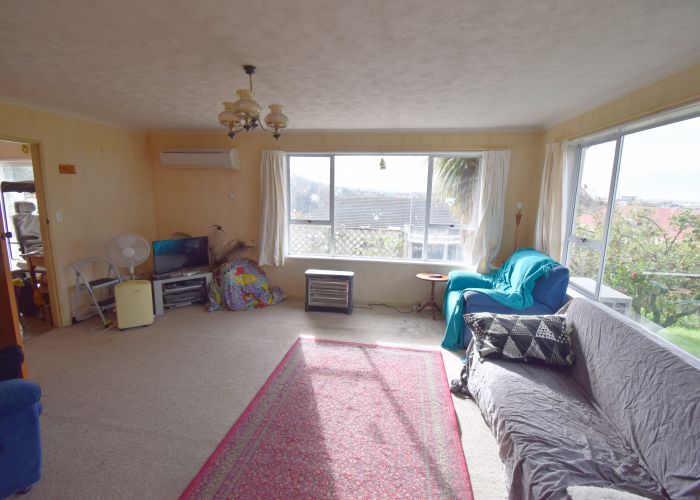  at 1 Hull Street, South Hill, Oamaru
