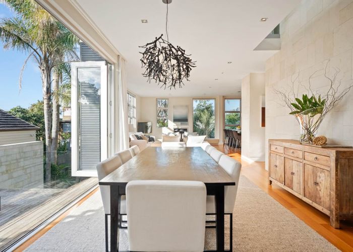  at 23 Ocean View Road, Milford, Auckland