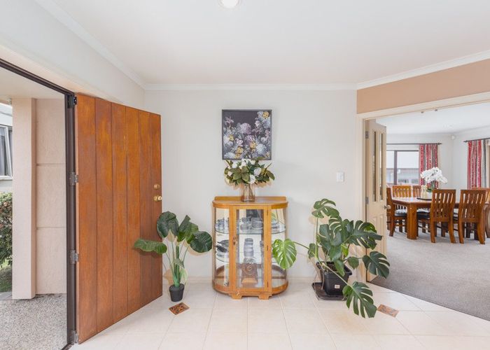  at 73 St James Drive, Huntington, Hamilton, Waikato