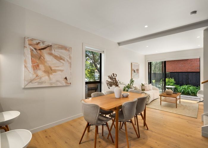  at 5/11 Western Springs Road, Kingsland, Auckland City, Auckland