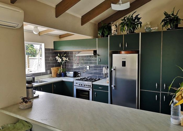  at 19 Jay Court, Botany Downs, Manukau City, Auckland