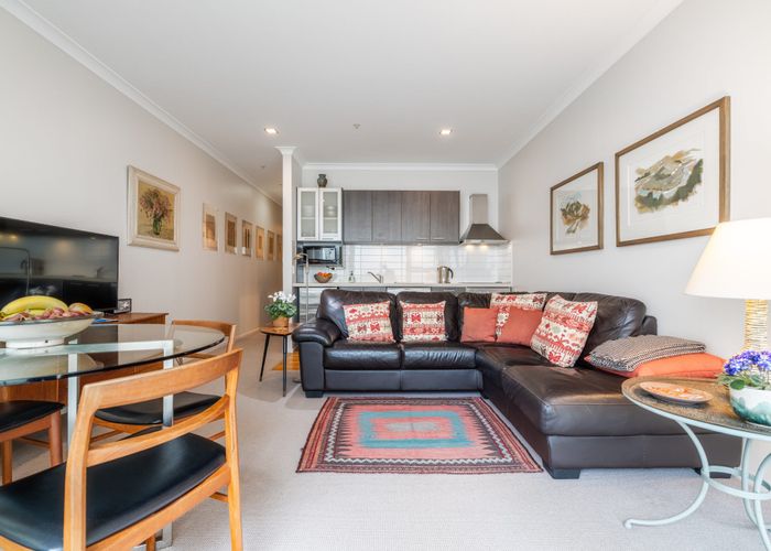  at 2H/39 Mackelvie Street, Grey Lynn, Auckland City, Auckland