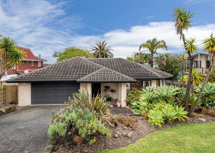  at 276 Glenvar Road, Torbay, Auckland