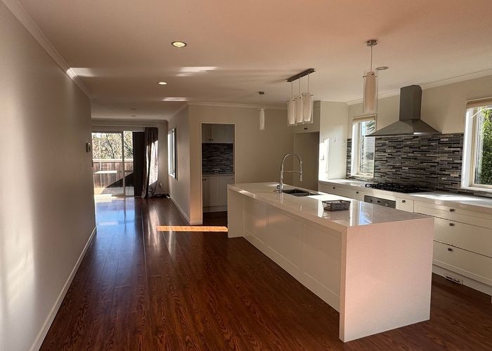  at 37 Charles Dickens Drive, Mellons Bay, Manukau City, Auckland