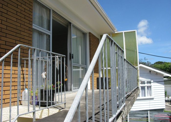  at 15A Oates Road, Glen Eden, Waitakere City, Auckland