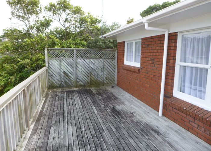 at 2/115 Target Road, Glenfield, North Shore City, Auckland