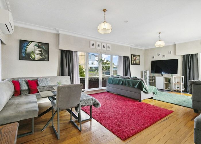 at 1/9 Sheehan Road, Te Atatu South, Waitakere City, Auckland