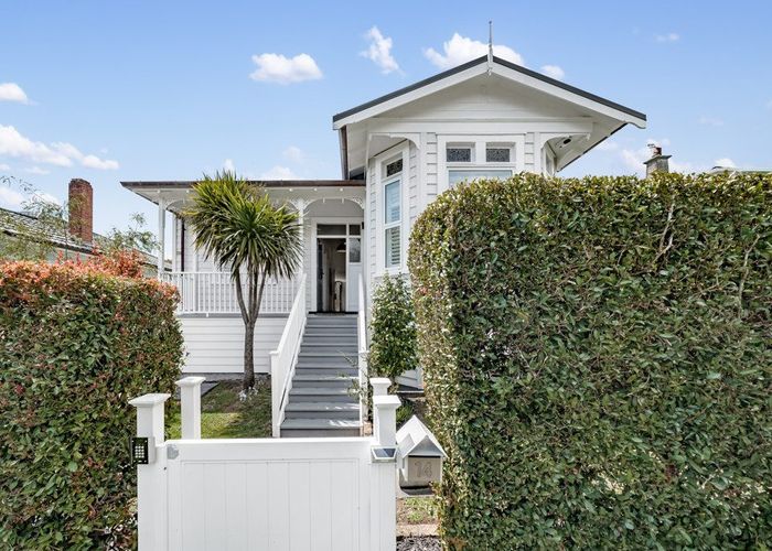  at 14 Tarata Street, Mount Eden, Auckland City, Auckland