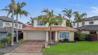  at 119 Wayne Francis Drive, Flat Bush, Auckland