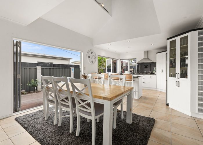  at 9A Avenue Road, Greenmeadows, Napier, Hawke's Bay