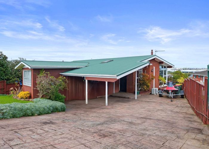  at 38 Ellesmere Crescent, Pakuranga Heights, Manukau City, Auckland