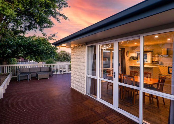  at 100a Aorangi Road, Bryndwr, Christchurch City, Canterbury