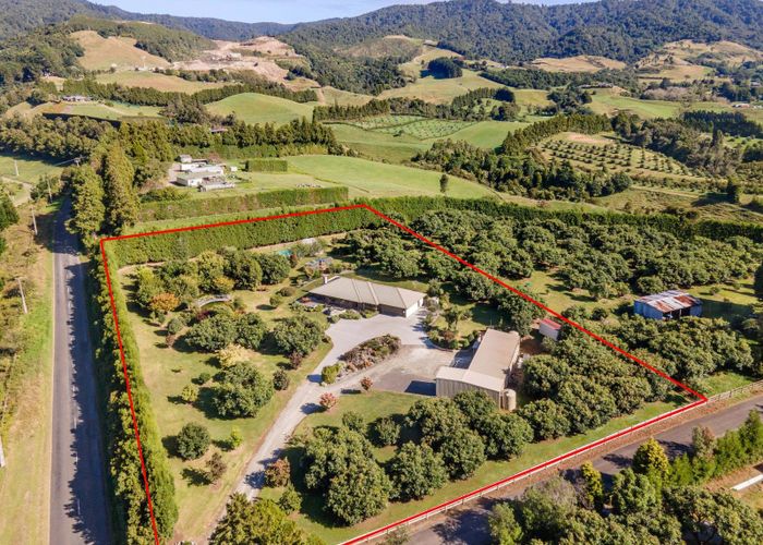  at 360 Wharawhara Road, Katikati