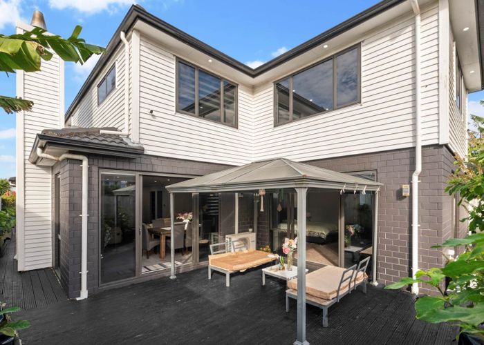  at 6 Bridge Street, Papatoetoe, Manukau City, Auckland