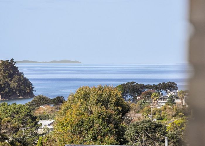  at 19 Seaview Crescent, Hatfields Beach, Orewa