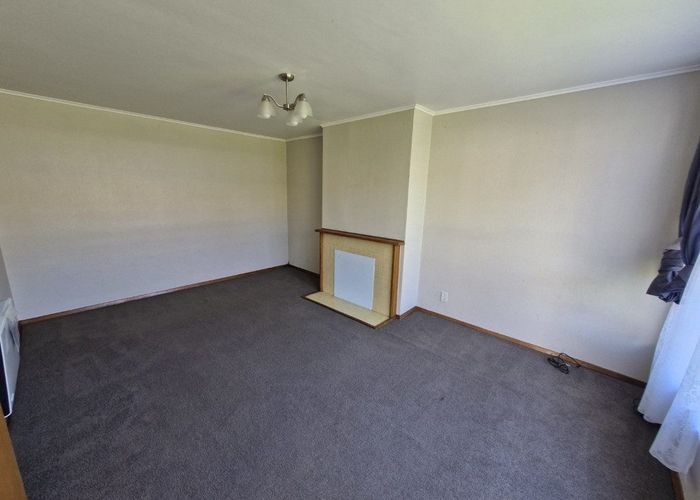  at 2/25 Richardson Road, Mount Albert, Auckland City, Auckland